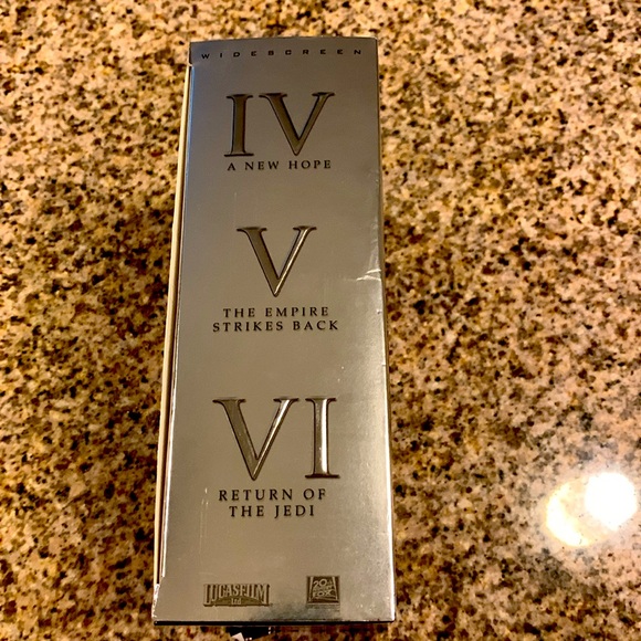 Star Wars Trilogy DVD set…Episodes Four through Six. - Picture 3 of 8